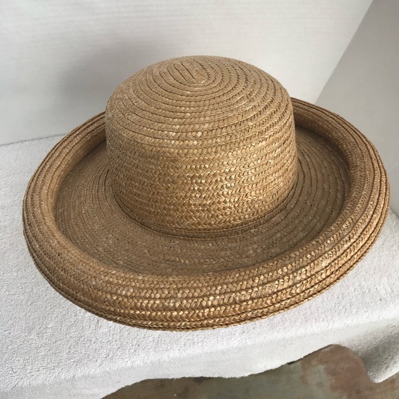 Straw hat or sun hat or outdoor/gardening hat - Picture 3 of 5